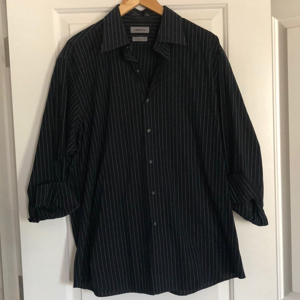 Claiborne XL casual or dressy button up